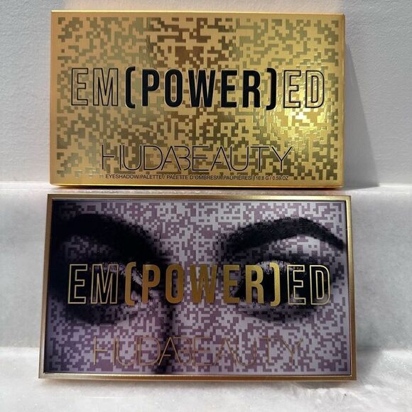 NWT Huda Beauty Empowered Black Gold Tone Box Eyeshadow Palette 0.59oz - Picture 2 of 2